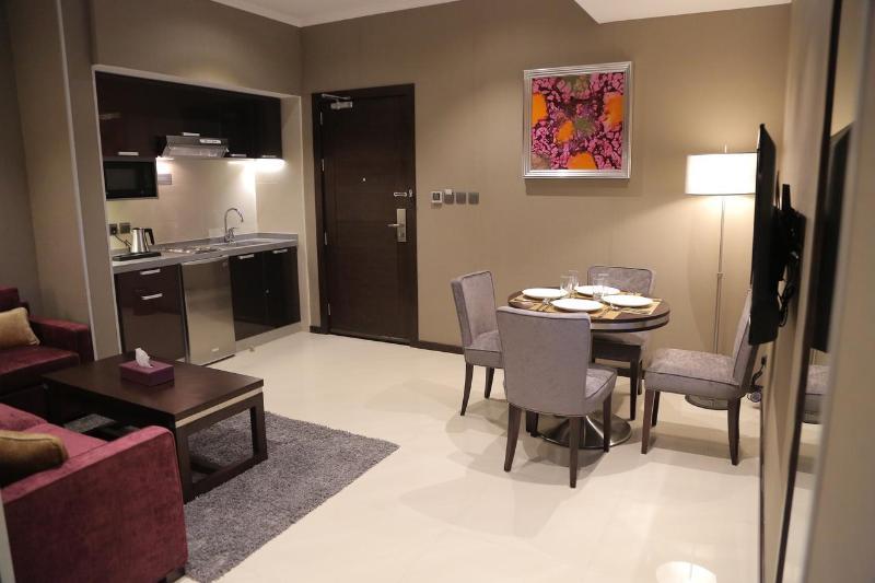 Normas Hotel Αλ Κομπάρ Εξωτερικό φωτογραφία